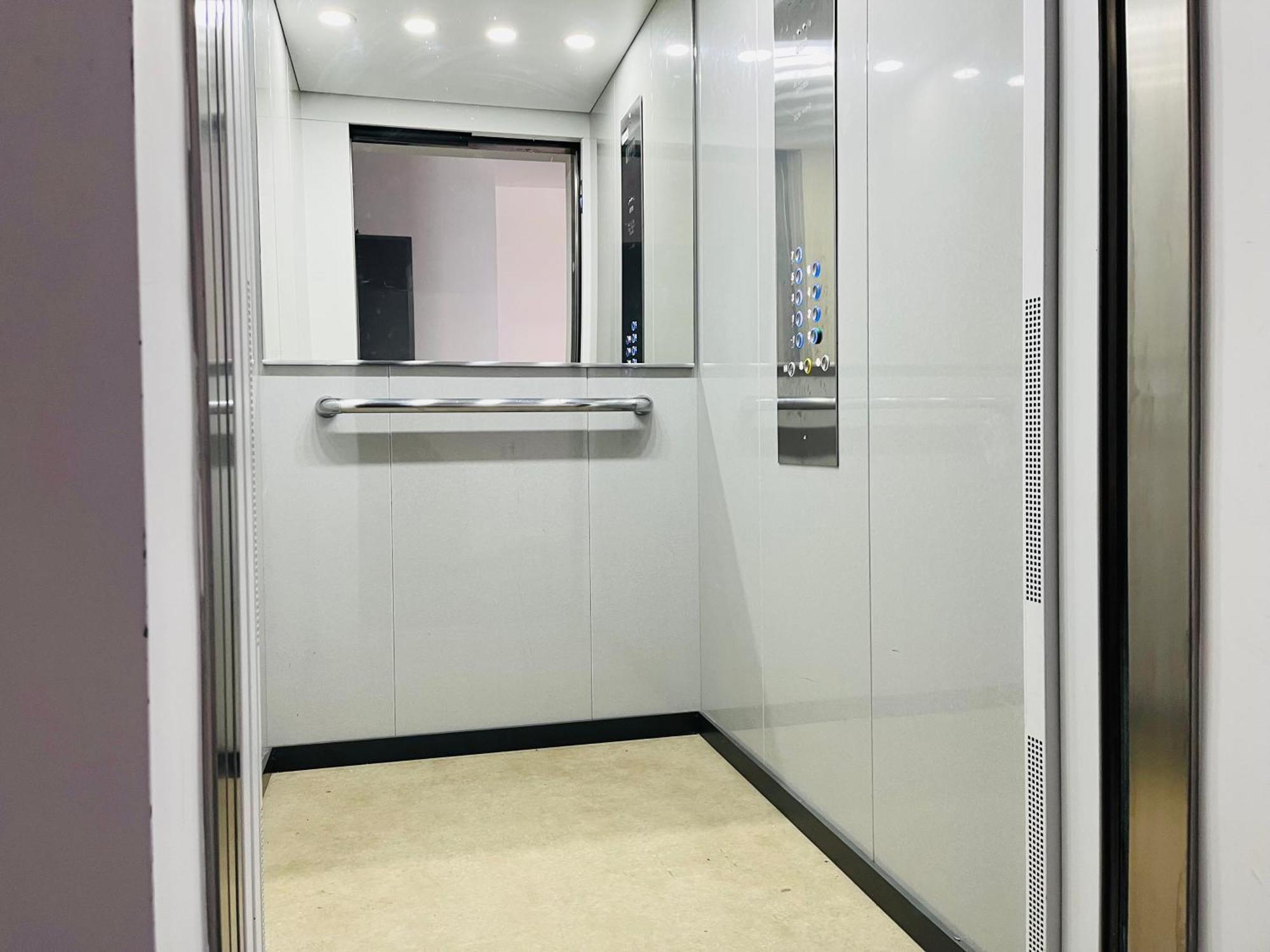 Apartman Urbanpark Trencin Exterior photo