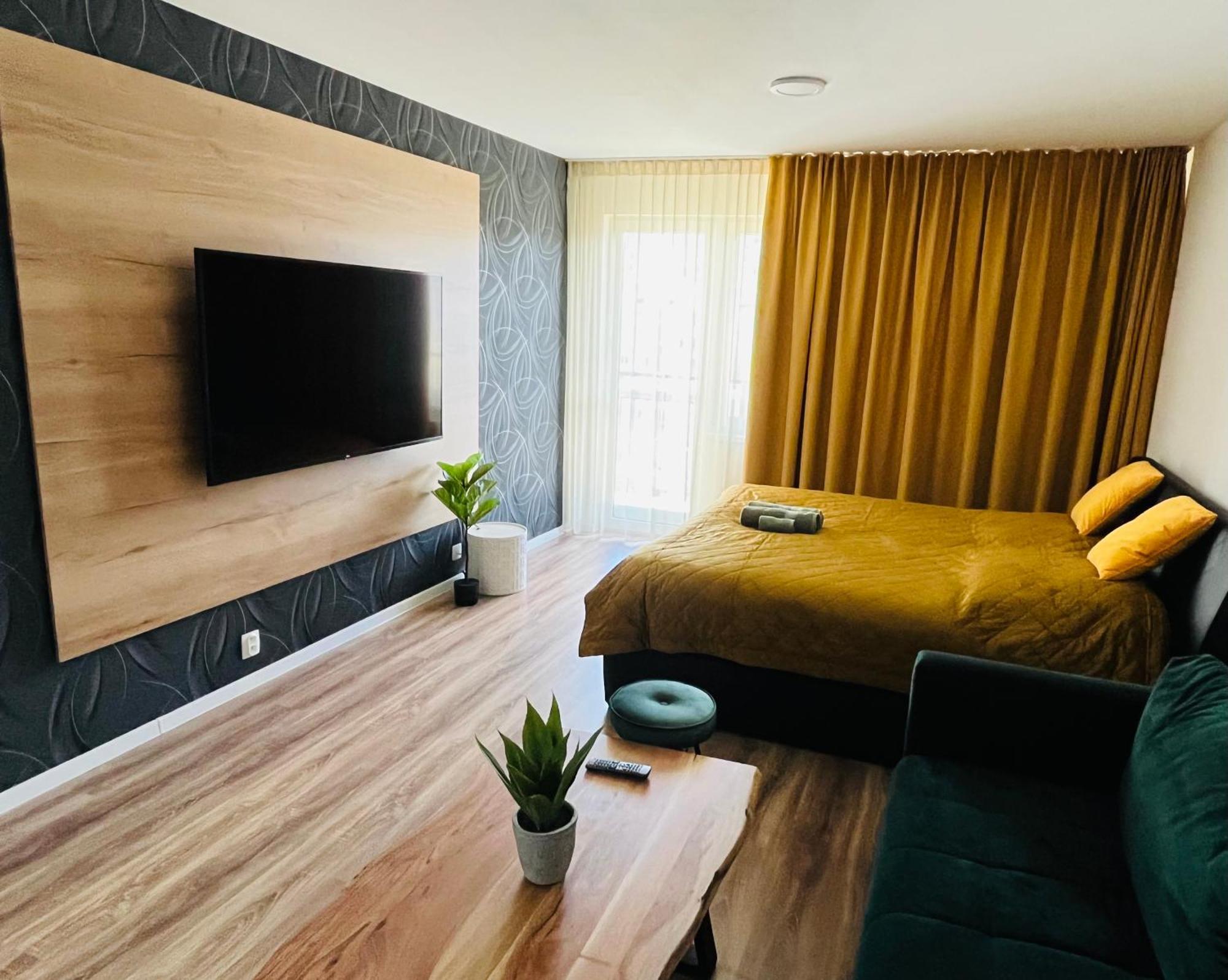 Apartman Urbanpark Trencin Exterior photo